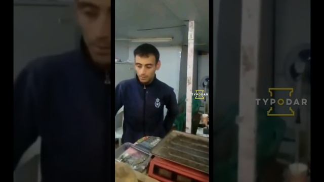 Анапский килограмм. Взял гирю и проверил весы торговцев смотреть онлайн