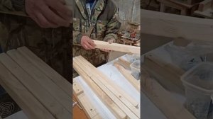 Складной стол из дерева и фанеры своими руками