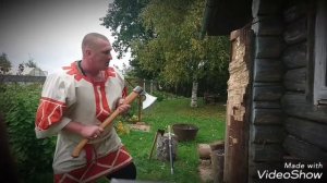 Славяно горицкая борьба.Отработка ударов с большим топором "Сварог".Тренировка с оружием.