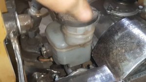 Самодельный минитрактор переломка. Серия 8. Выносная кулиса КПП, установка ГТЦ.