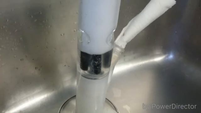 OXICLEAN!!! Dab rig and bong cleaning tutorial!!!! смотреть онлайн