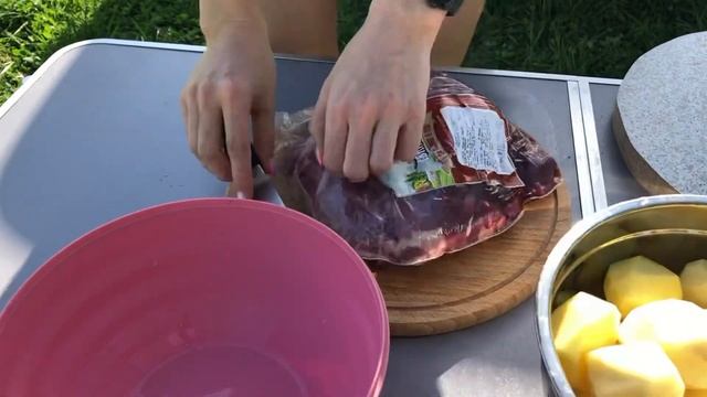 Отдых на природе Рецепт вкусного картофеля с мясом в казане Простые рецепты на природе