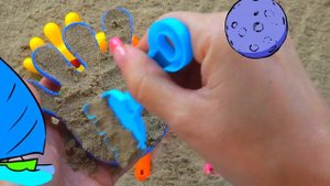 Учим цвета и играем с разноцветными формочками для песка : Ладошки и цветные лопатки