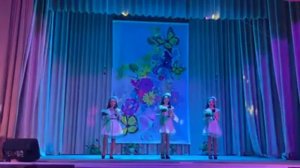 анс. Голоса  детства  - песня " Ландыши"