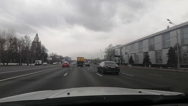 Проезд по городу Москва 1 апреля 2020 - Глобальная волна смотреть онлайн