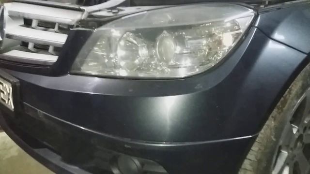 Drain coolant en (antifreeze )Mercdes C- Klass w204 2010. Слить антифриз Мерседес . смотреть онлайн