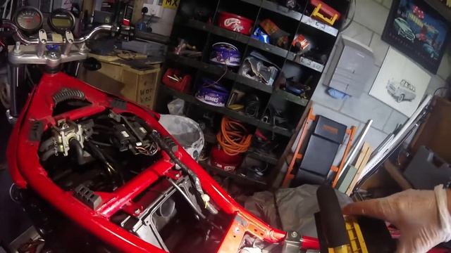 Suzuki Bandit 650 Carburettor Trouble part 2 смотреть онлайн