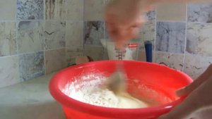 Пончики на сгущенном молоке. Нежнейшие домашние пончики.