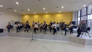 “Ақжайық” музыка мектебінің оқушыларынан құралған ұлт аспаптар оркестрі. “Тепеңкөк” халық күйі