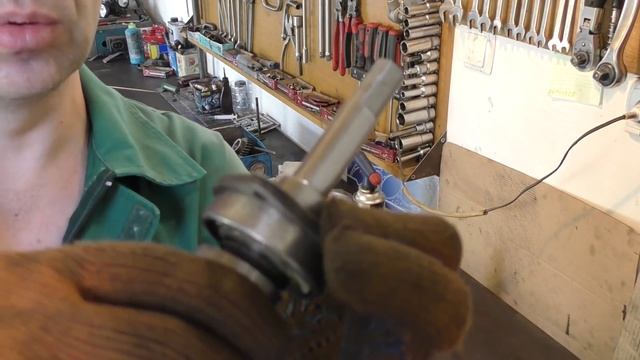 Часть9.Сборка распредвала двигателя мотоцикла М-72 смотреть онлайн