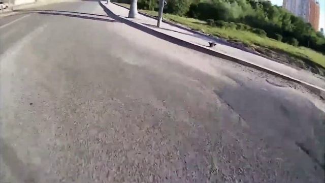 Собираю кочки и ямы на моноколесе смотреть онлайн