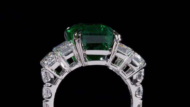 Кольцо с изумрудом и бриллиантами | Emerald Ring смотреть онлайн