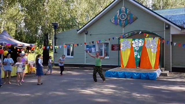 Гигант.день поселка смотреть онлайн