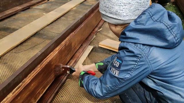 Как сделать высокие грядки в теплице? Деревянные теплые грядки своими руками.