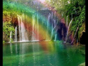 ВАЛЕРИЙ ЯРУШИН - ЗАПОВЕДНЫЕ МЕСТА (муз. Ю.Лозы-сл.А.Жигарева)