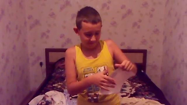 Как склеить бумаги смотреть всем смотреть онлайн