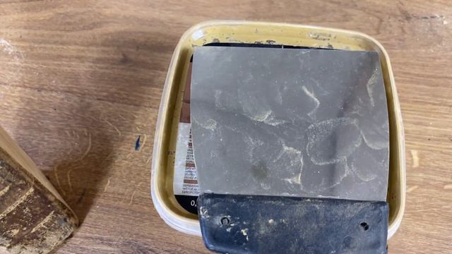 DIY Обновляем старый стол ручной работы! смотреть онлайн