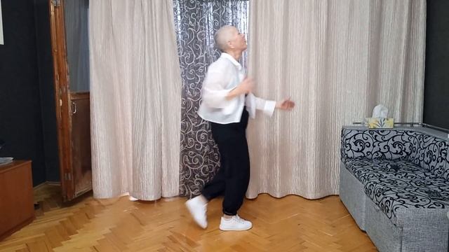 Потанцуй со мной!