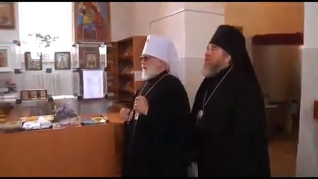 Митрополит Павел посетил храмы Туровской епархии смотреть онлайн