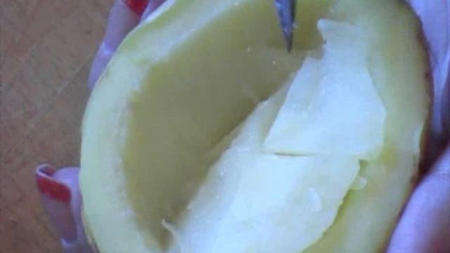 Как приготовить фаршированный картофель под сырной корочкой? смотреть онлайн