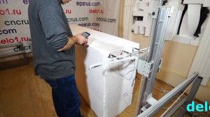 Фигурная резка пенопласта несколькими нитями.