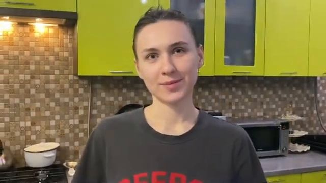 НАШЕ УТРО? ЗАПЕЧЁННЫЙ КАМАМБЕР В ДУХОВКЕ смотреть онлайн