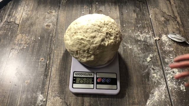 ТЕСТО ДЛЯ ПИЦЦЫ ДРОЖЖЕВОЕ С СОЛЬЮ НА ХОЛОДНОЙ ВОДЕ!!! ПРЕКРАСНОЕ ТЕСТО! смотреть онлайн