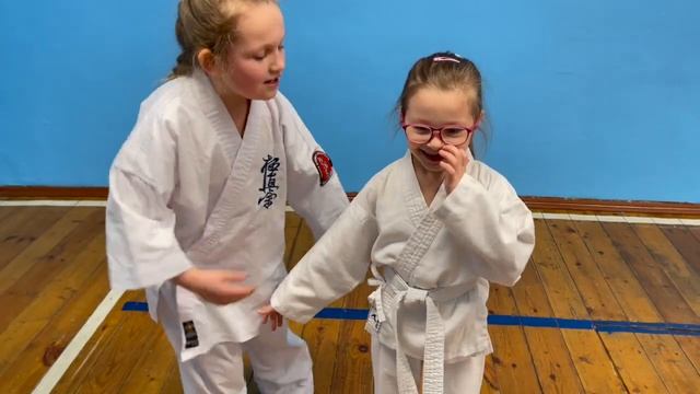 Кёкусинкай Мурманск / Своих не бросаем / Детская группа (4-6 лет) / 22.03.22