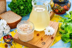 КАК ПРИГОТОВИТЬ ЗАКВАСКУ ДЛЯ КВАСА НА ДРОЖЖАХ
