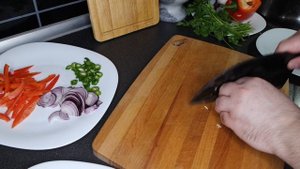 #салат Рецепт от шеф-повара мясной острый салат «Для тех, кто любит по горячей…»