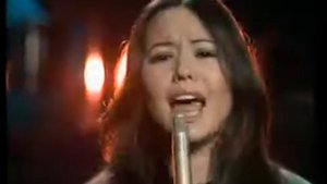 Yvonne Elliman  -  Love Me 1977