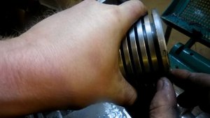 Как токарить шайбы упорные?