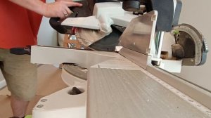 летят искры!