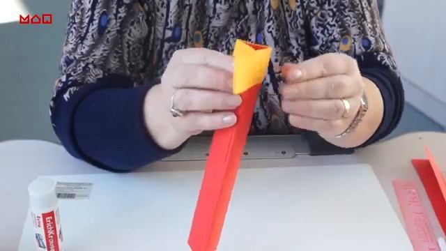 Ракета из бумаги. Мастер–класс педагогов Московского дворца пионеров. смотреть онлайн