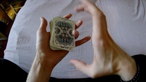 КРУТИМ КАРТЫ | КАК СДЕЛАТЬ ГИГАНТСКИЙ ВЕЕР ИЗ КАРТ | ТАСОВКА ФАРО | Обучение (Slavanyker)