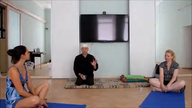 Знакомство с нашим специолистом по тайской телесной терапии - Олесем. смотреть онлайн