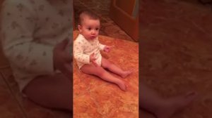 Ребенок разговаривает