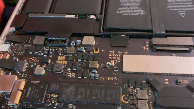 How To Turn On Your Apple MacBook Pro Retina Gen Without Your Keyboard: Troubleshoot, Diagnose & Fi смотреть онлайн