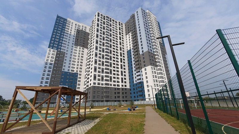 ЖК Яркий Рязань застройщик Капитал жильцы получают ключи Телков Сергей Валериевич.mp4