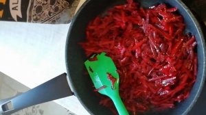 Готовим идеальный борщ с капустой