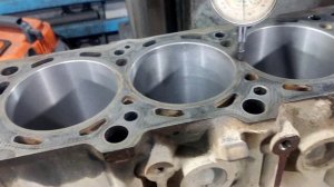 TLC 2UZ  ART поршни +0.5 расточка