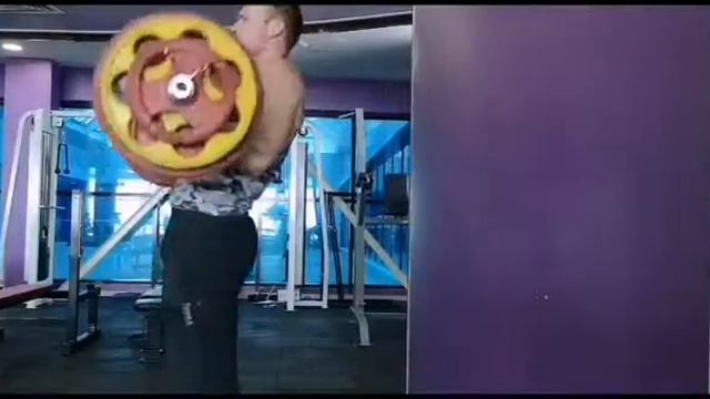 100 кг на бицепс смотреть онлайн