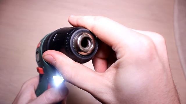 Как заточить карандаш за 1 секунду !?