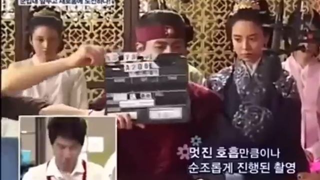 Hậu trường hài hước Song Hoa Điếm 霜花店 拍戏现场 смотреть онлайн