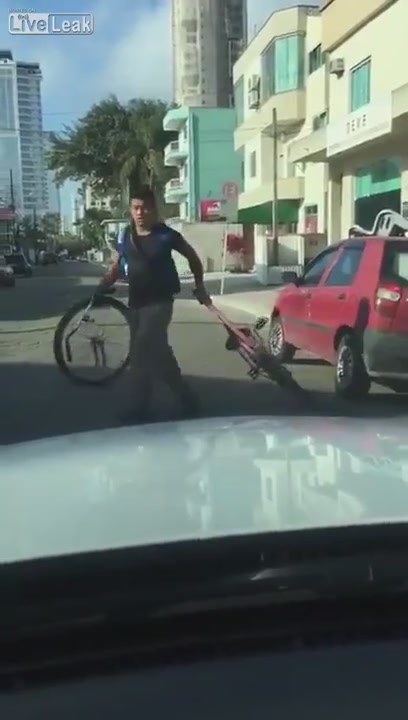 Пьяный велосипедист