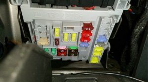 How to remove the glove box| Chevrolet Orlando |Captiva