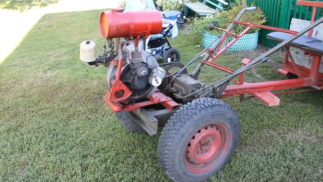 МОТОБЛОК СВОИМИ РУКАМИ. Собрал из металлолома. Жизнь в селе 2020.. смотреть онлайн
