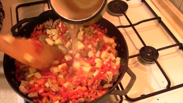 Лагман. Восточное блюдо из телятины, овощей и лапши. смотреть онлайн