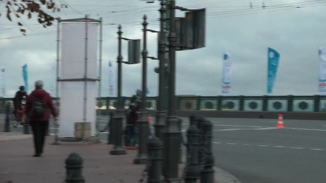 Первый блин не комом: первая любительская велогонка La Strada Race от Лиги героев в Санкт-Петербург смотреть онлайн