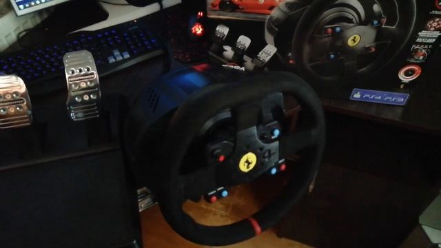 Руль Проводной руль Thrustmaster T300 Ferrari Integral RW Alcantara edition PC/PS4/PS3 Blac